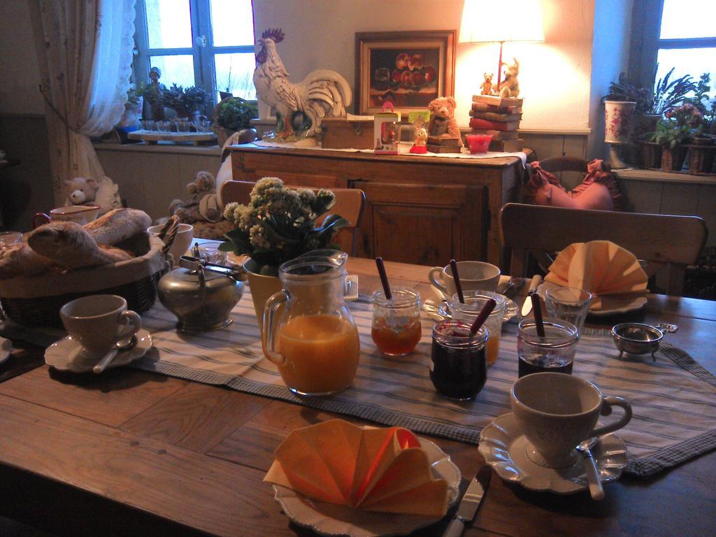 Bed and Breakfast Au Bon Gre D'Hugoline Blanzac  Exteriér fotografie