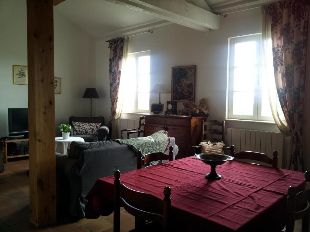 Bed and Breakfast Au Bon Gre D'Hugoline Blanzac  Exteriér fotografie