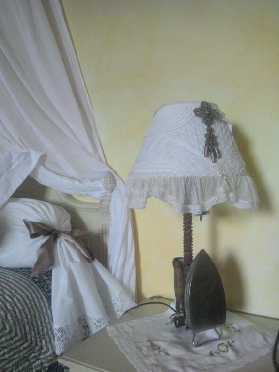 Bed and Breakfast Au Bon Gre D'Hugoline Blanzac  Pokoj fotografie